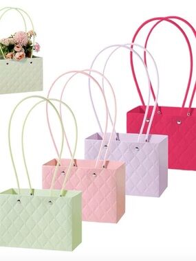 Set of 4 Gift / Bouquet Bags with handles